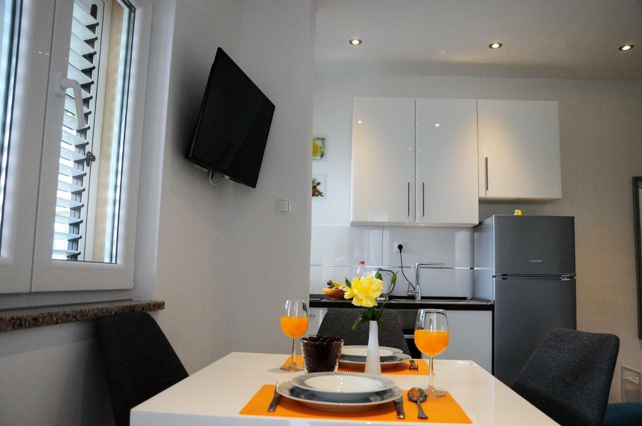 Apartment Aria With Private Parking 스플리트 외부 사진